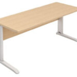 Mesa Reta com Pés Metálicos